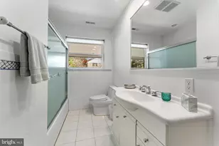 2820 Ellicott St NW, Washington, DC 20008 - Photo 28