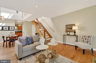 110 6th St SE, Washington, DC 20003 - Photo 4