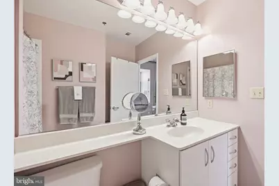 1300 N Street NW #707, Washington, DC 20005 - Photo 12