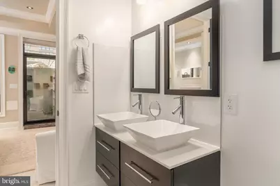 2464 Ontario Road NW #1, Washington, DC 20009 - Photo 10