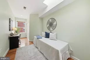 302 Todd Pl NE, Washington, DC 20002 - Photo 14