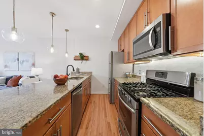 302 Todd Place NE #3, Washington, DC 20002 - Photo 8