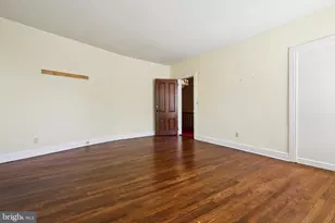 17 Logan Cir NW, Washington, DC 20005 - Photo 24