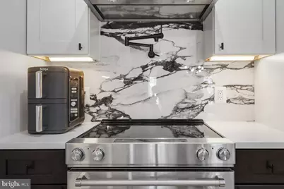 1151 Oates Street NE #3, Washington, DC 20002 - Photo 6