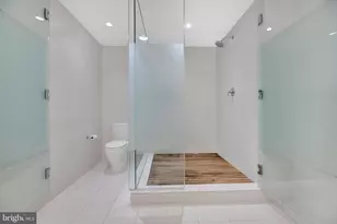 1111 24th Street NW, Washington, DC 20037 - Photo 22