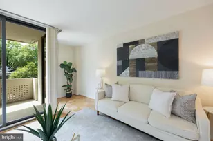 490 M St SW, Washington, DC 20024 - Photo 2