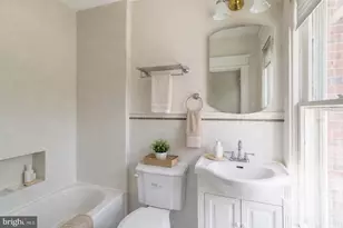 3110 18th St NW, Washington, DC 20010 - Photo 10