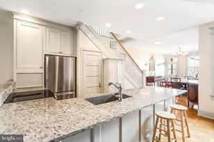 3110 18th St NW, Washington, DC 20010 - Photo 6