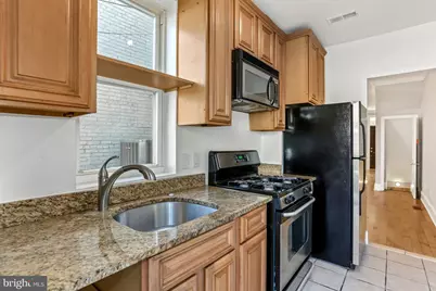 627 Gresham Place NW, Washington, DC 20001 - Photo 10