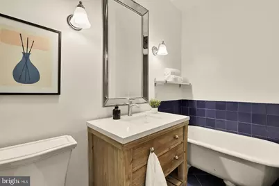 619 Independence Avenue SE, Washington, DC 20003 - Photo 22