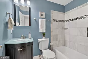 803 9th St NE, Washington, DC 20002 - Photo 22