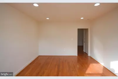 1722 T Street SE, Washington, DC 20020 - Photo 8