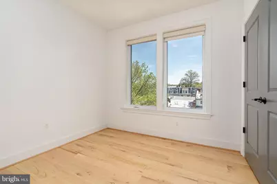 811 Upshur Street NW #10, Washington, DC 20011 - Photo 40