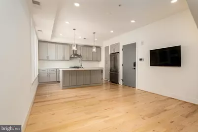 811 Upshur Street NW #10, Washington, DC 20011 - Photo 4