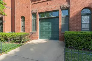 350 9th St SE, Washington, DC 20003 - Photo 32