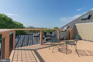 350 9th St SE, Washington, DC 20003 - Photo 28