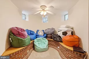 949 S St NW, Washington, DC 20001 - Photo 30