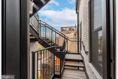 1327 R Street NW #2, Washington, DC 20009 - Photo 34
