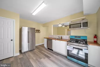 2712 Sherman Avenue NW, Washington, DC 20001 - Photo 2