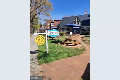 4491 Macarthur Boulevard NW #303, Washington, DC 20007 - Photo 16