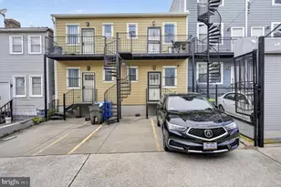 1109 Holbrook Terrace NE, Washington, DC 20002 - Photo 20