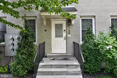 1109 Holbrook Terrace NE #1, Washington, DC 20002 - Photo 2