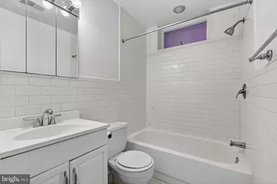 1944 Calvert Street NW, Washington, DC 20009 - Photo 40