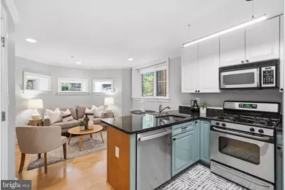 1740 18th Street NW #T2, Washington, DC 20009 - Photo 2