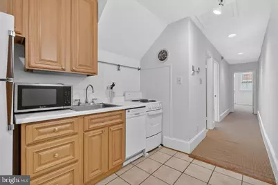 1944 Calvert Street NW, Washington, DC 20009 - Photo 38