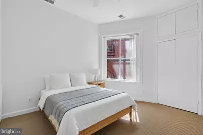 1944 Calvert Street NW, Washington, DC 20009 - Photo 42