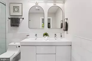 208 Webster St NW, Washington, DC 20011 - Photo 22