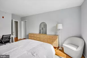 350 G St SW, Washington, DC 20024 - Photo 16