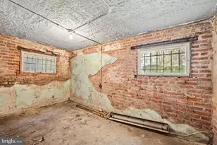 2320 Ashmead Pl NW, Washington, DC 20009 - Photo 24