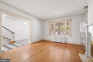 2320 Ashmead Pl NW, Washington, DC 20009 - Photo 4