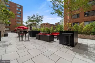 950 NW 25th Street NW, Washington, DC 20037 - Photo 18