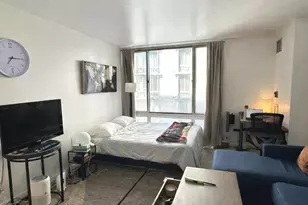 950 NW 25th Street NW, Washington, DC 20037 - Photo 2