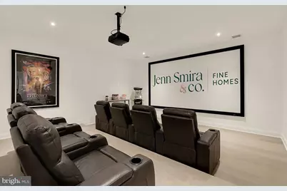 329 8th St NE, Washington, DC 20002 - Photo 44