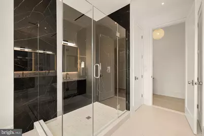 329 8th St NE, Washington, DC 20002 - Photo 26