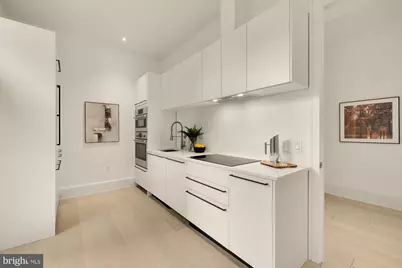 329 8th St NE, Washington, DC 20002 - Photo 18