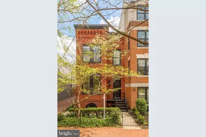 329 8th St NE, Washington, DC 20002 - Photo 2