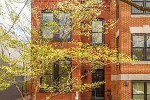 329 8th St NE, Washington, DC 20002 - Photo 2