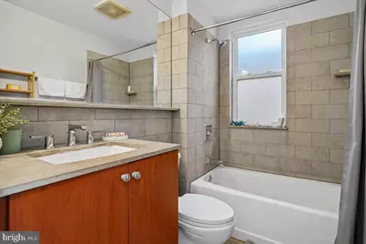 1121 24th Street NW #309, Washington, DC 20037 - Photo 18