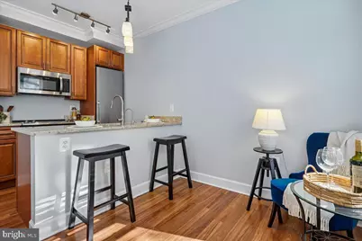 1121 24th Street NW #309, Washington, DC 20037 - Photo 12
