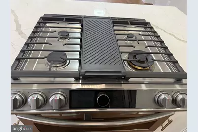 613 Roxboro Place NW, Washington, DC 20011 - Photo 18