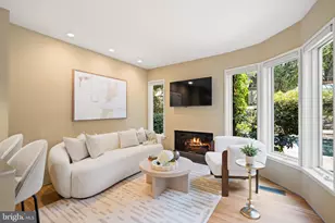 2319 Bancroft Pl NW, Washington, DC 20008 - Photo 8