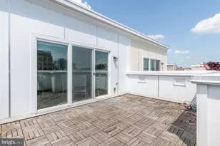 330 L St SE, Washington, DC 20003 - Photo 14