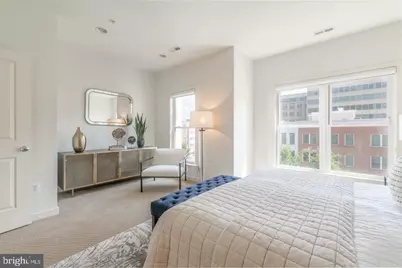 330 L Street SE, Washington, DC 20003 - Photo 12