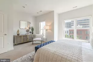 330 L St SE, Washington, DC 20003 - Photo 12