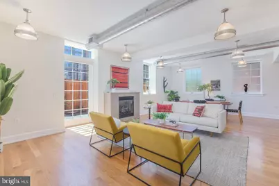 215 I Street NE #105, Washington, DC 20002 - Photo 2