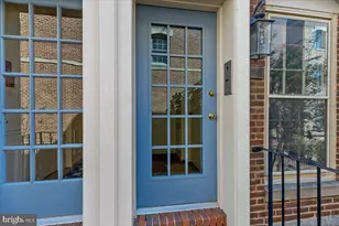 208 Justice Ct NE, Washington, DC 20002 - Photo 2